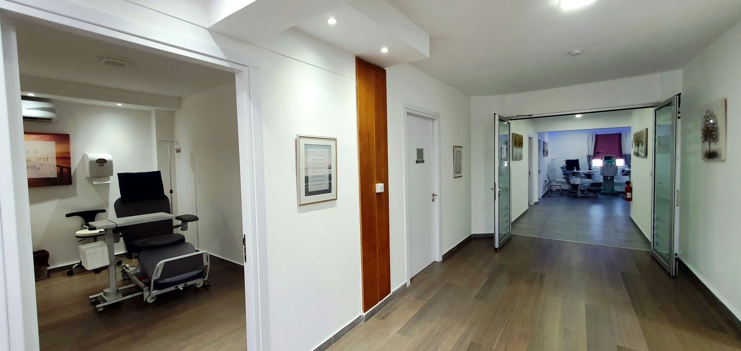 H.E.L.P. アフェレーシスマシンがどのように組み立てられているのか、不思議に思ったことはないだろうか。